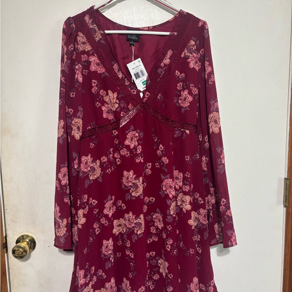 Bobeau Burgundy Floral Long Sleeve Dress